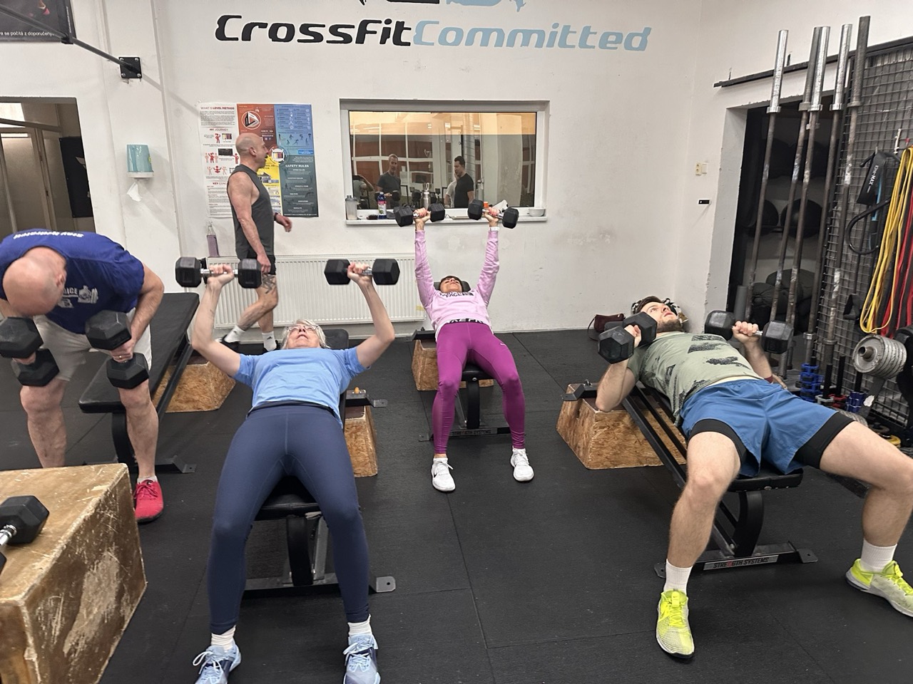 A coached class mid-workout at CrossFit Committed